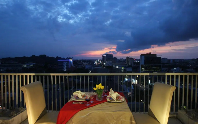 @HOM Simpang Lima Semarang