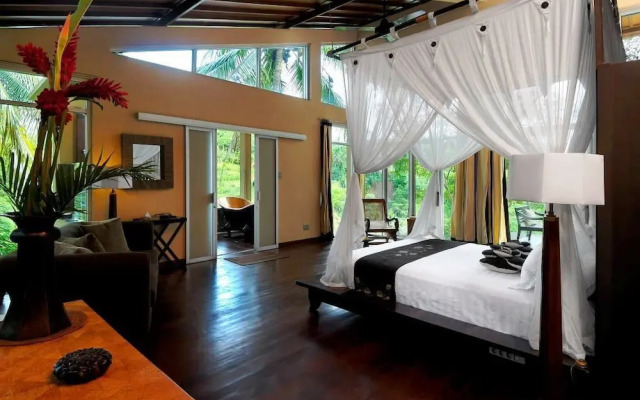 Villa Kalisha