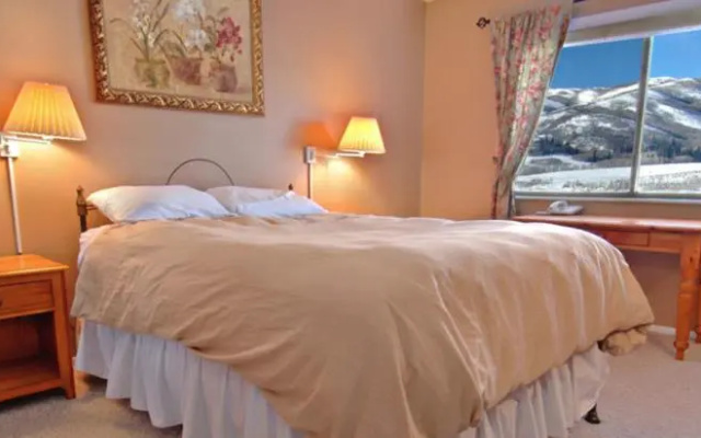 PowderWood Condominiums