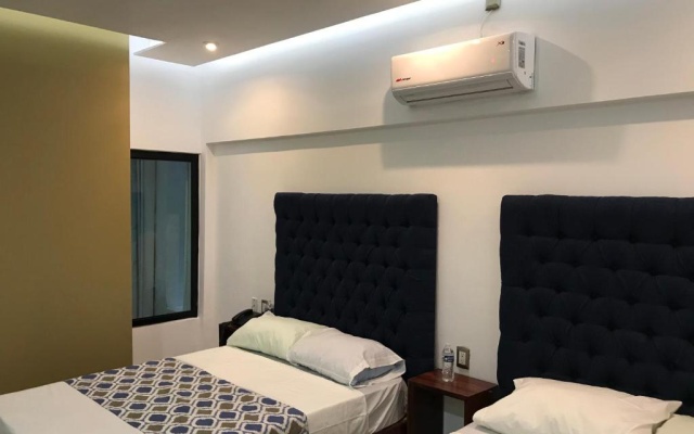 Hotel Plaza Amalia