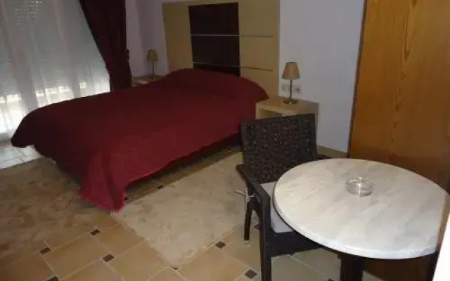 Agrabeli Apartments