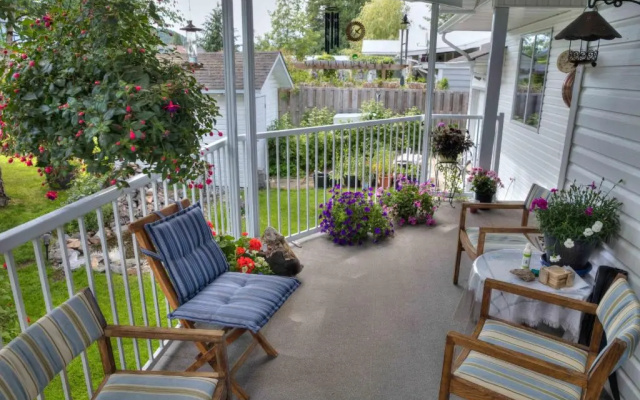 Hummingbird Bed and Breakfast