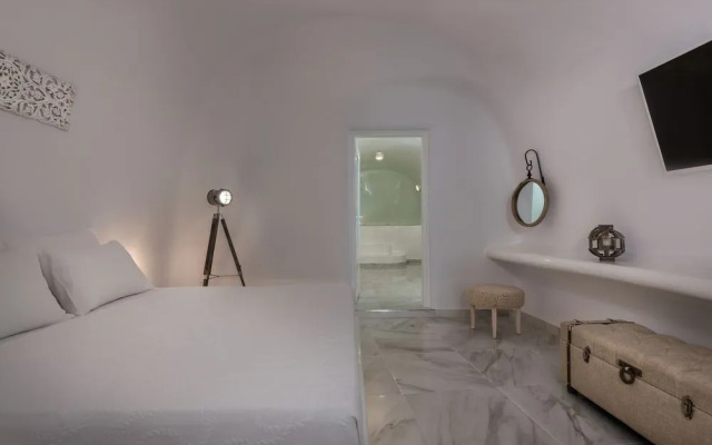 Infinity Collection Privé- Adults Only