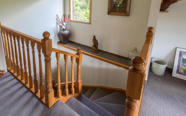 Tasman Hideaway - Marahau Holiday Home