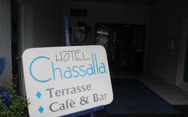 Hotel Chassalla вид на фасад