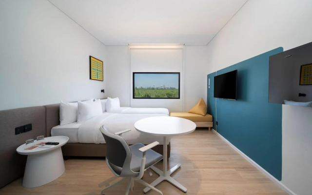 GO Hotel Bowin at Robinson Lifestyle