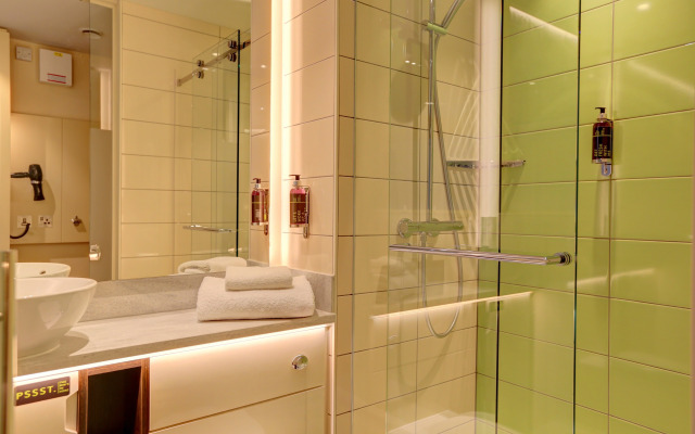 hub by Premier Inn London Goodge Street