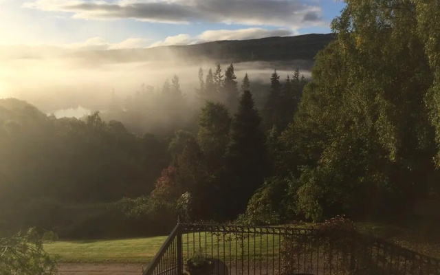 Highland Bear Lodge & Woodland Bear Huts