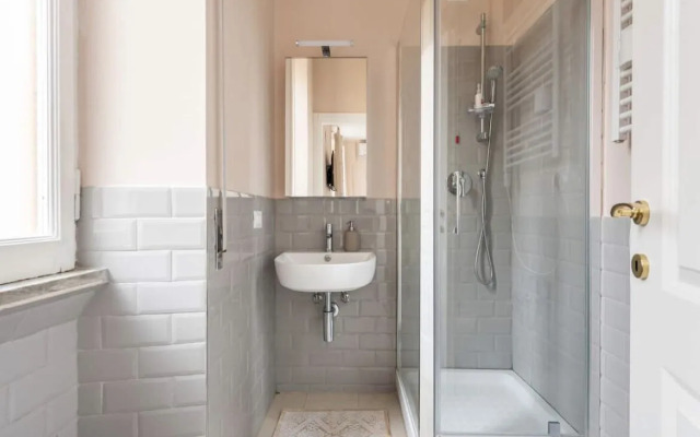 Roma private rooms