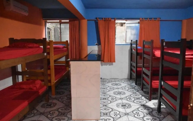 Flor Da Ilha Hostel