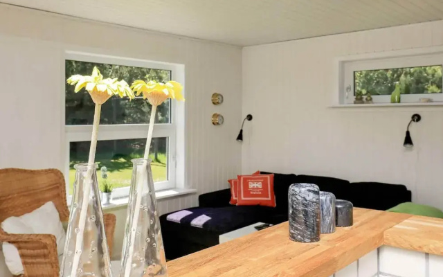Cozy Holiday Home in SÃ¦by near Sea