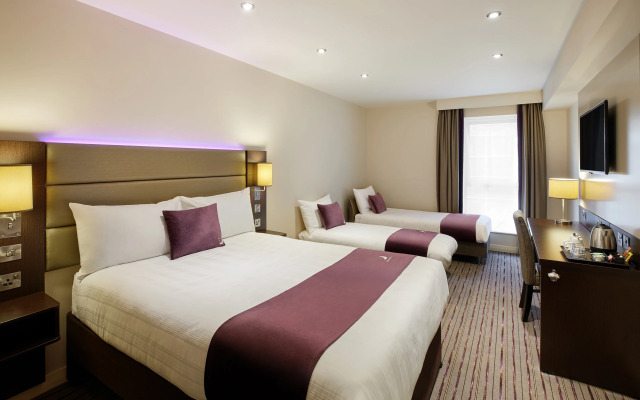 Premier Inn Sheffield Cc St Marys Gate