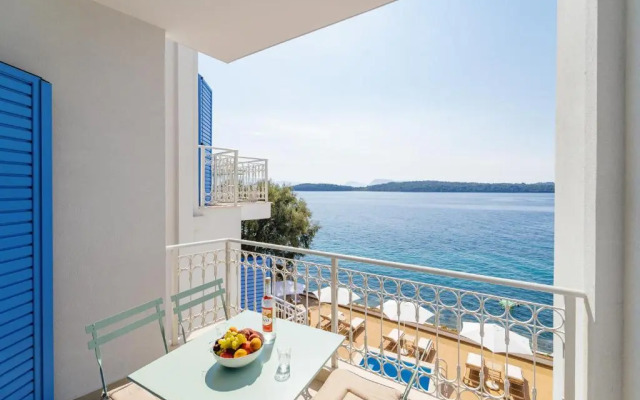 Lefkada Blue Luxury Apartments, Perigiali A5 Entrance Level