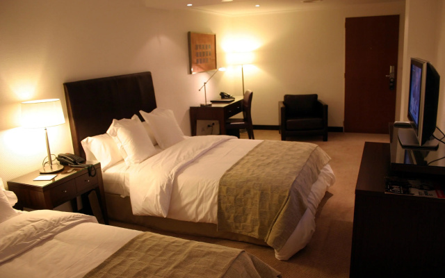 Ros Tower Hotel