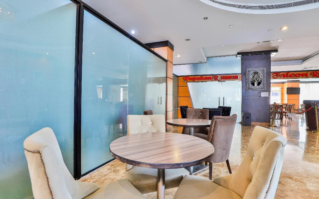 Отель Pearl Swiss Hotel