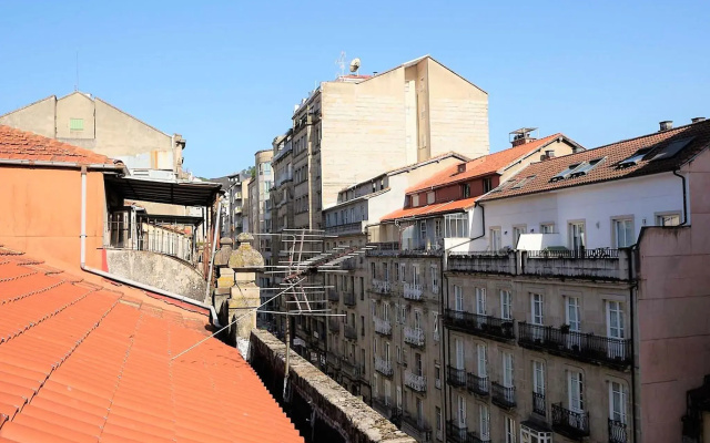 Inviting Apartment in Ourense with Private Terrace
