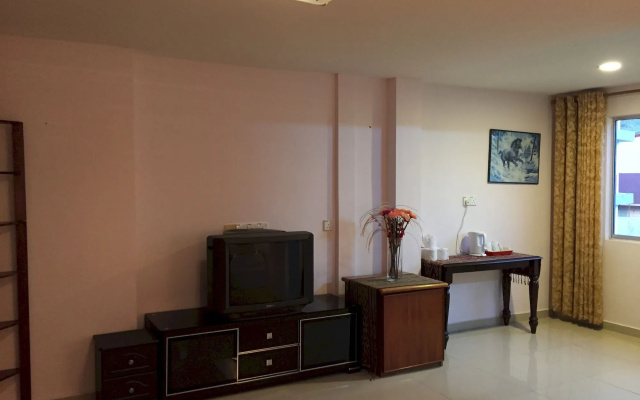 Raja Inn Hotel