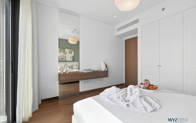 Sunset Burj View Premium City Walk 1BR