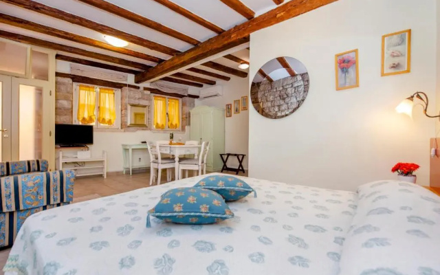Guest house SOTTO I VOLTI by Porta Antica