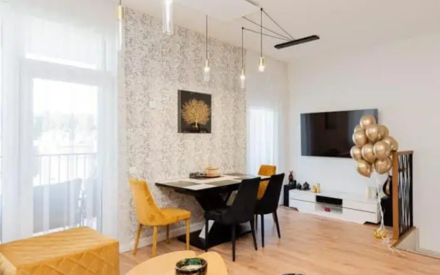 Black Gold Apartments