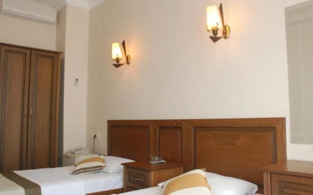 Reis Hotel