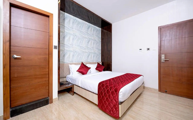 Fabhotel The Leela Park
