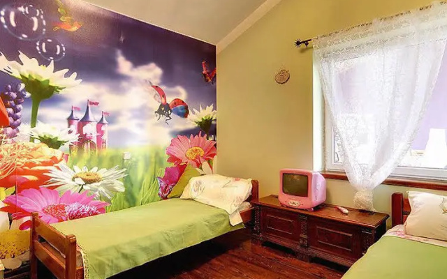 5-room House 300 M2 On 3 Levels - Inh 26452