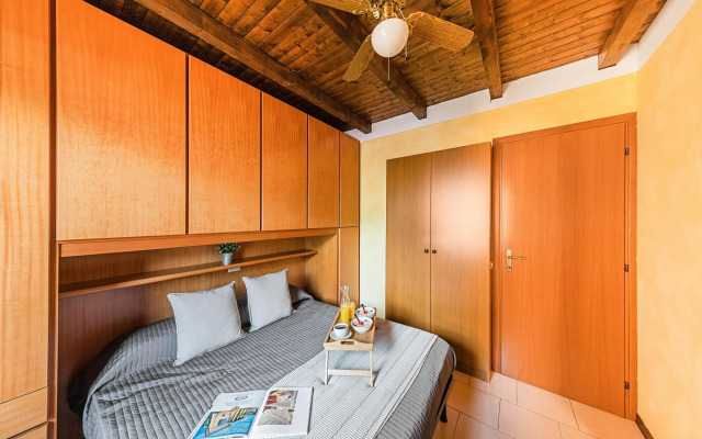 I Girasoli C14 Apartment by Wonderful Italy