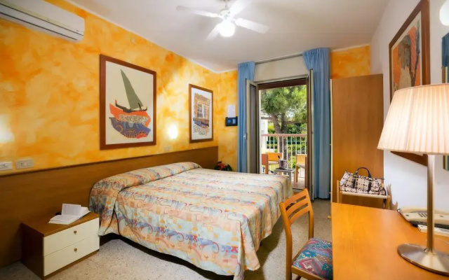 Hotel Etna