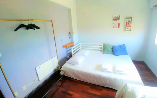3 bedroom flat near Oriente Station in Lisbon