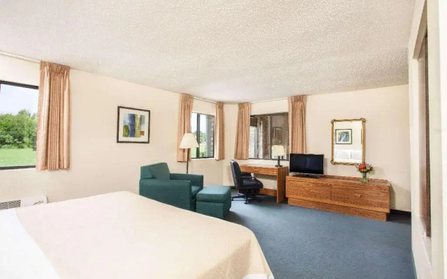 Days Inn by Wyndham Glasgow