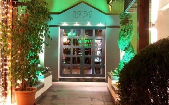 Green House Hotel Тирана вид на фасад
