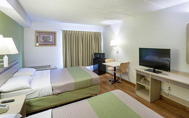 Motel 6 Binghamton, NY