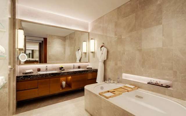 Fortune Grove Hotel