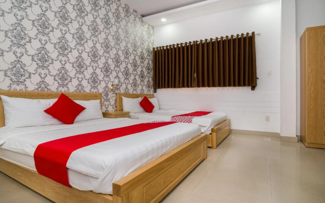 Truc Hung Hotel by OYO Rooms