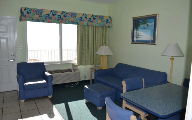 Palmetto Beachfront Hotel, a By the Sea Resort