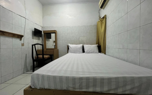 OYO 92675 Hotel Rosna