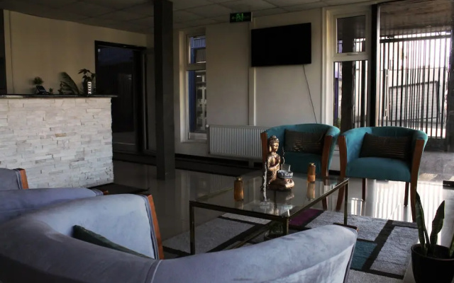 Hotel Mackenna