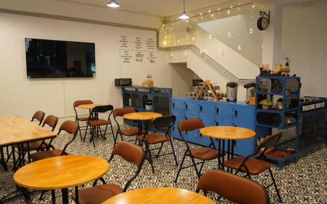 Thong Nho Oi Hostel