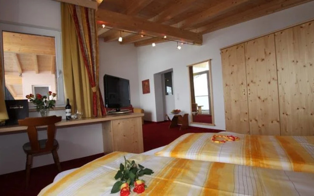Hotel - Pension Gampelerhof
