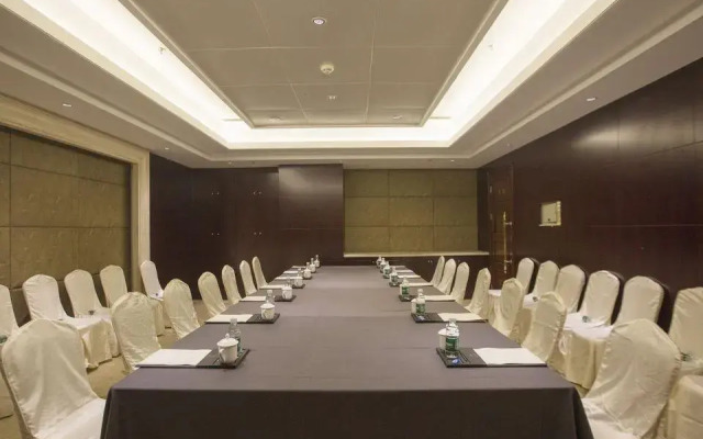 Xinjiang Plaza VIP Building
