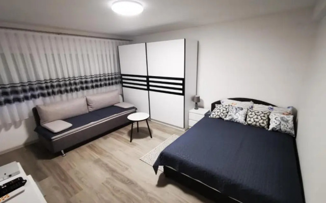 Ema Studio Apartman