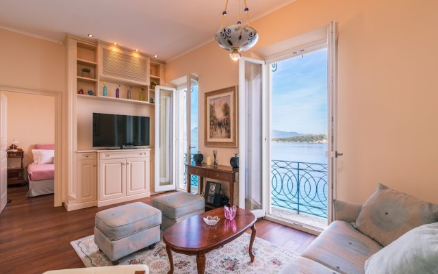Luxury Seaview Suite Mouragia By Konnect 2