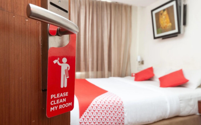 OYO 1412 Hotel Laila's County
