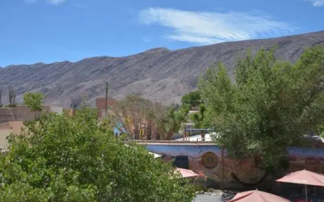 El Farolito Hostel
