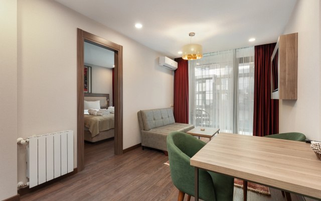 Sunshine Residence & Hotel