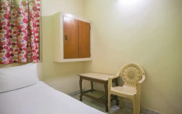 Harini Lodge by OYO Rooms