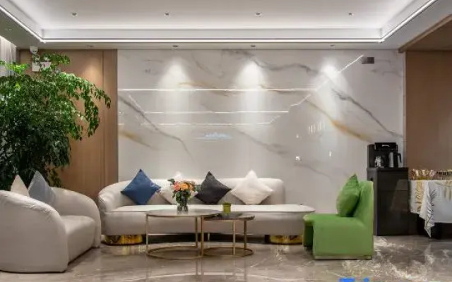 Mengjing Wangjia Hotel (Lancang Bus Station)