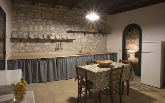 Trullo in the Wood