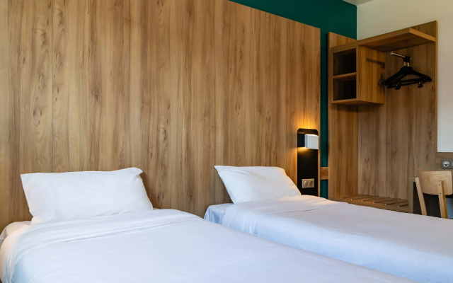 B&B HOTEL Saint-Etienne Monthieu